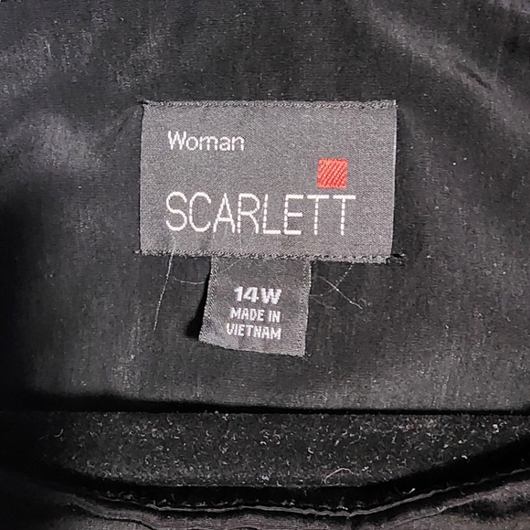 Scarlett Woman Black Dress with tie waist - Picture 3 of 5